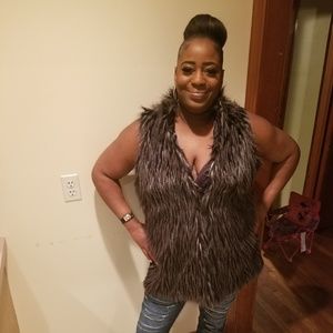 Meet your Posher, Margo